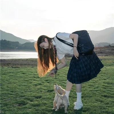 刚毕业被姐姐拉去闪婚